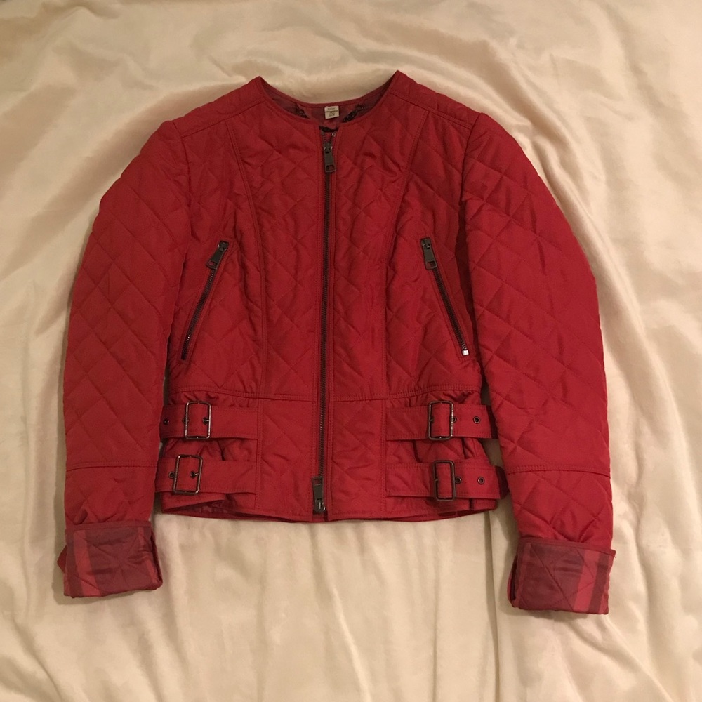 🎁‼️CHRISTMAS SALE‼️🎁 Burberry quilted jacket